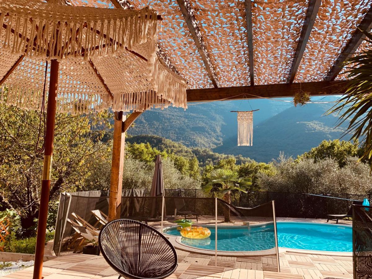 2P Au Coeur Des Montagnes Avec Piscine Chauffee Lägenhet Puget-Théniers Exteriör bild